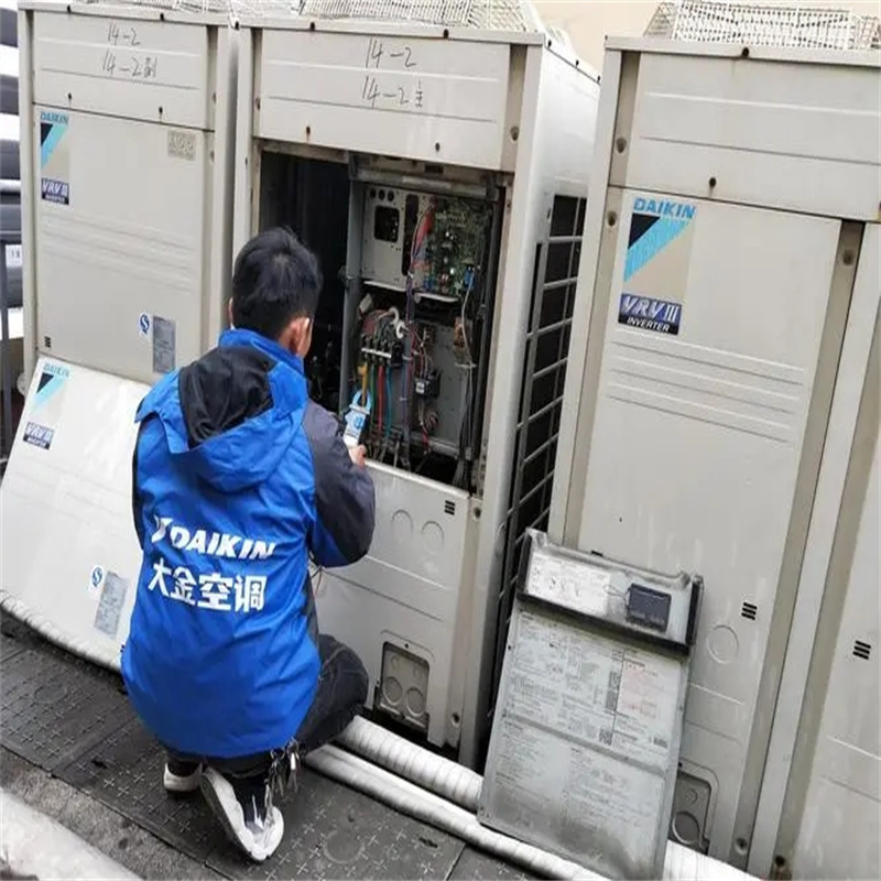 深圳南山蛇口海尔空调面板的维修方法